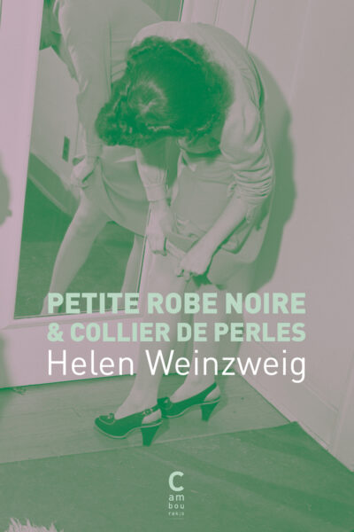 PETITE ROBE NOIRE & COLLIER DE PERLES