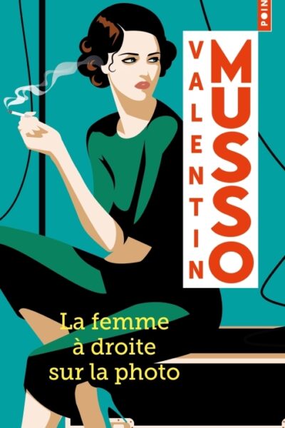 LA FEMME A DROITE SUR LA PHOTO