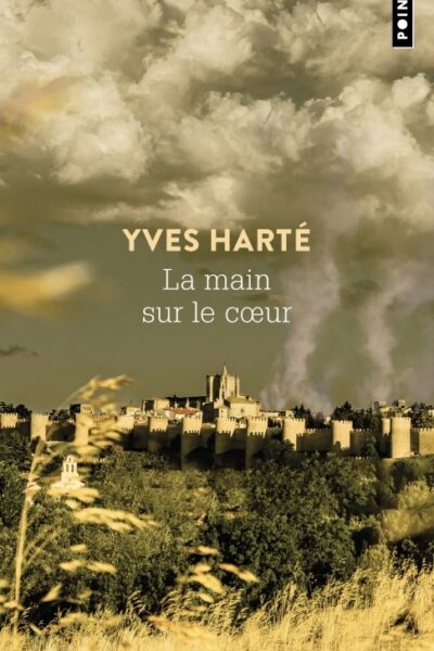 LA MAIN SUR LE COEUR