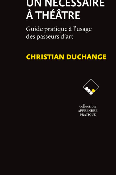 UN NECESSAIRE A THEATRE