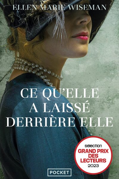 CE QU'ELLE A LAISSE DERRIERE ELLE