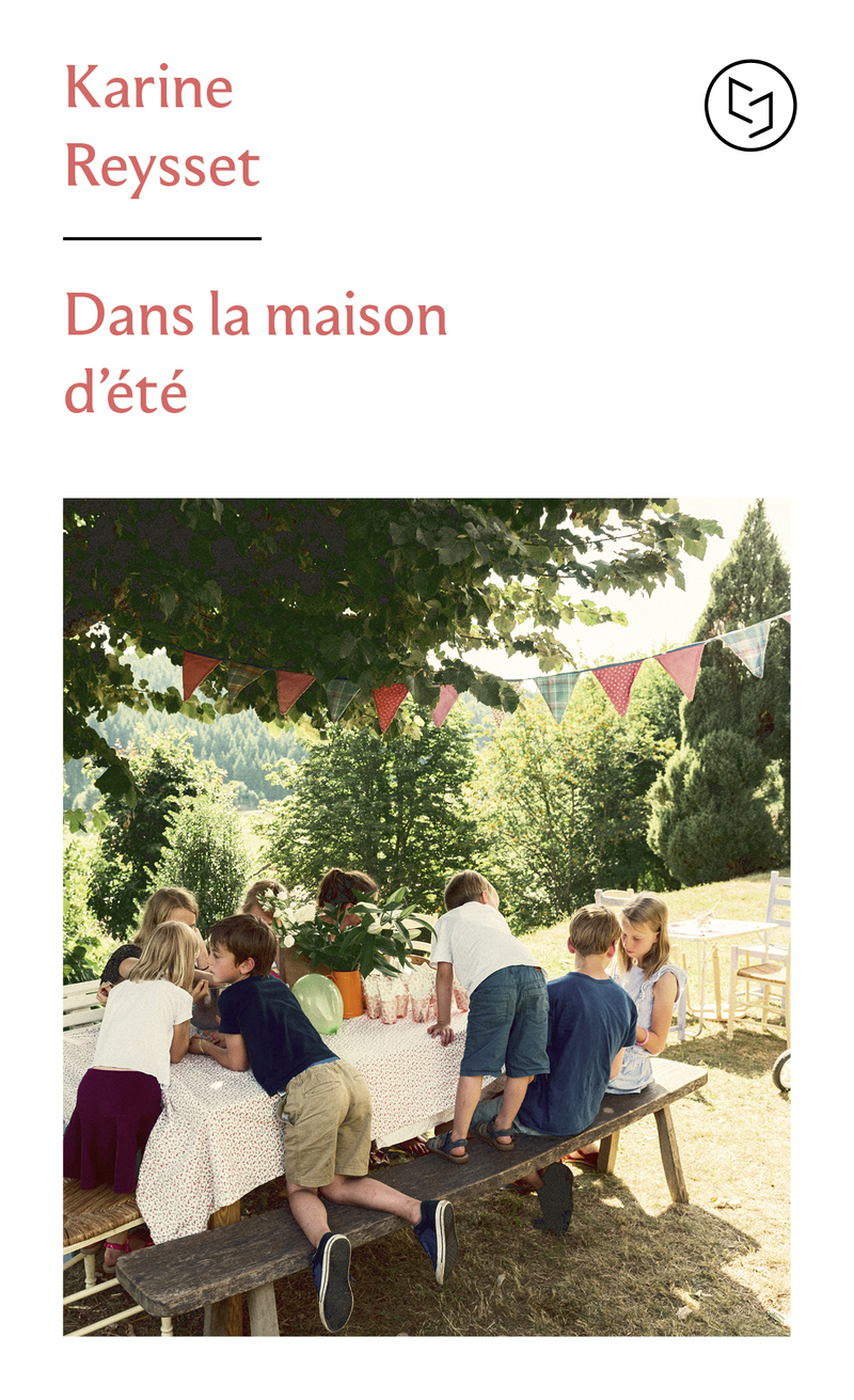 DANS LA MAISON D'ETE