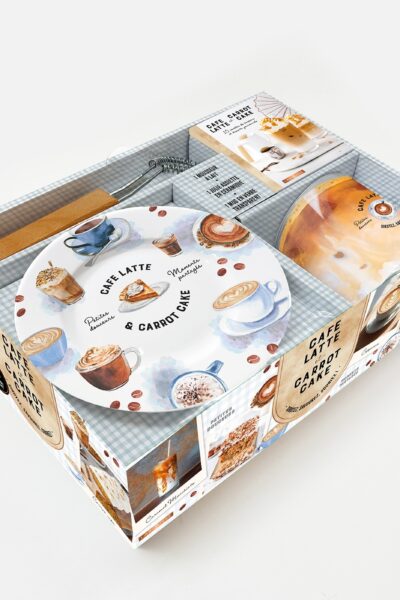CAFE LATTE ET CARROT CAKE - SIROTEZ, SAVOUREZ, SOURIEZ !