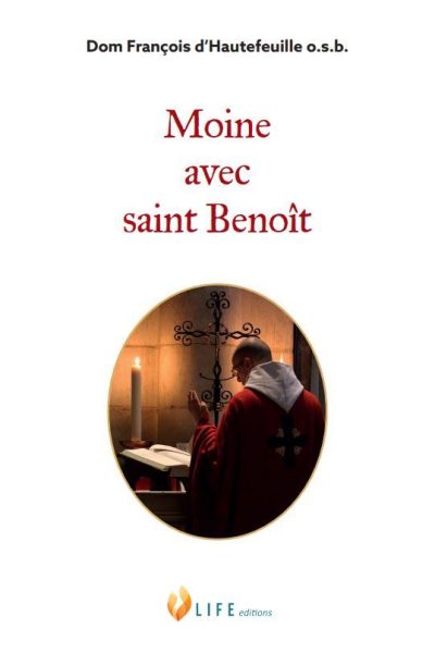 MOINE AVEC SAINT BENOIT