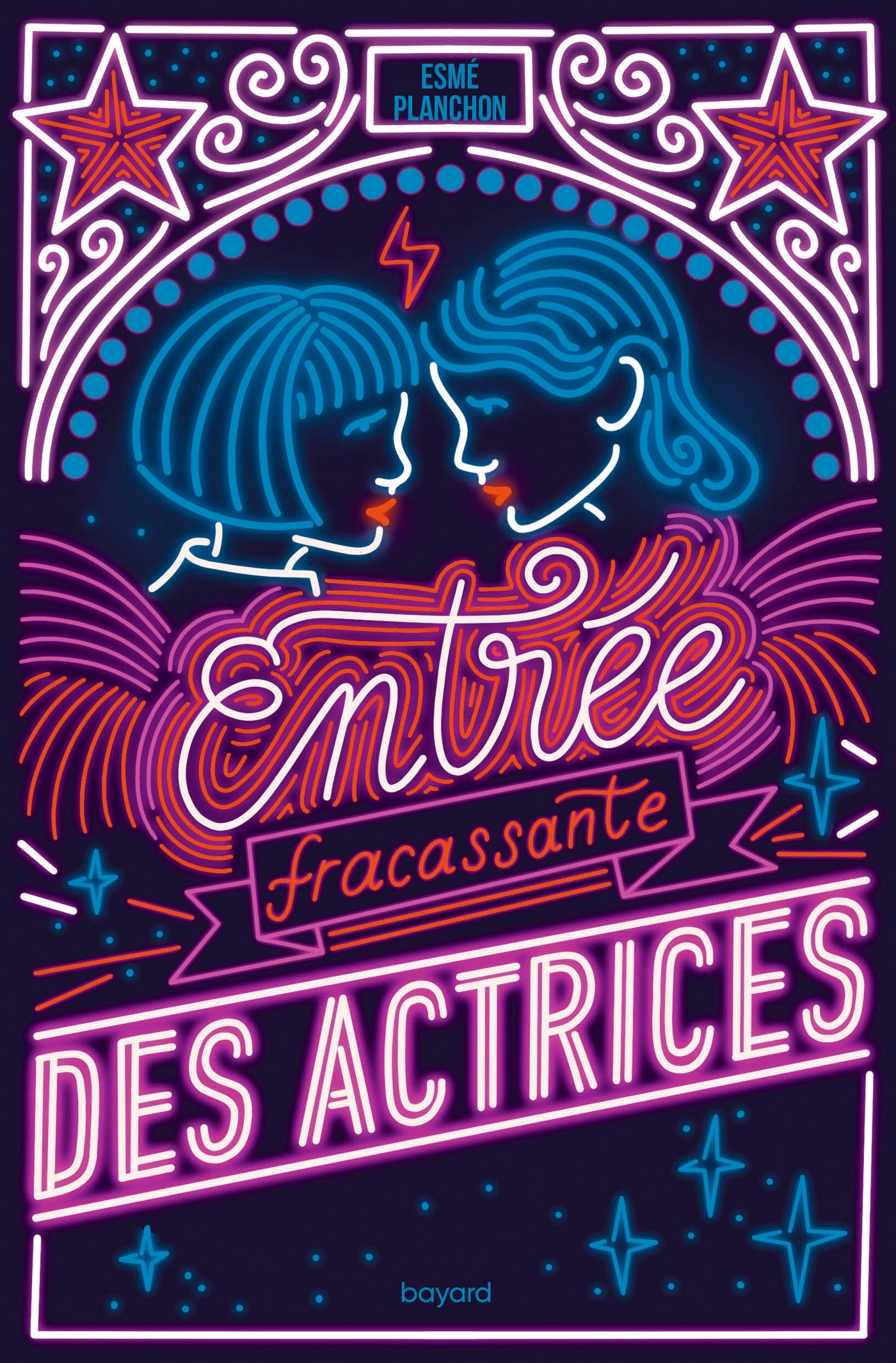 ENTREE FRACASSANTE DES ACTRICES