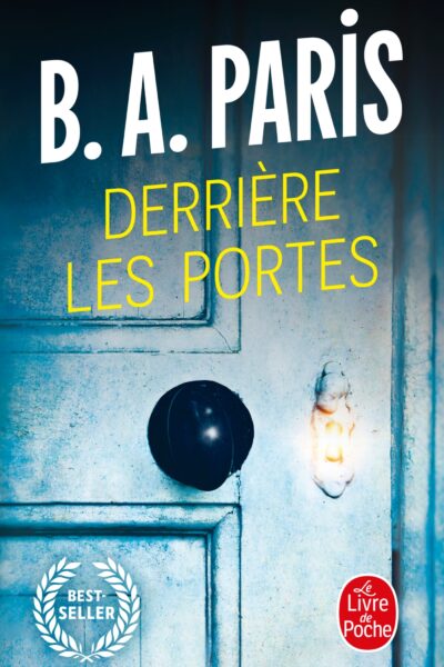 DERRIERE LES PORTES