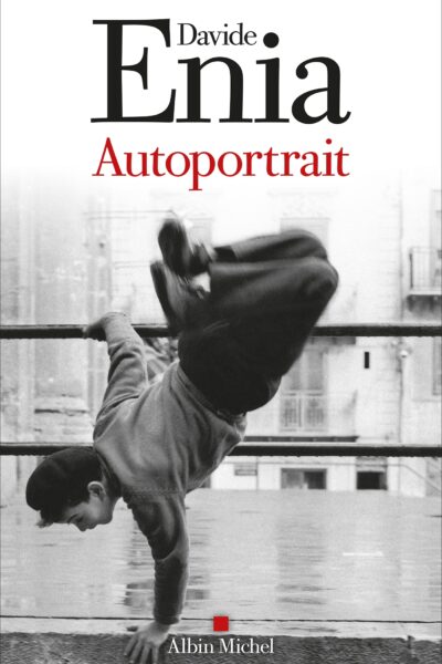AUTOPORTRAIT